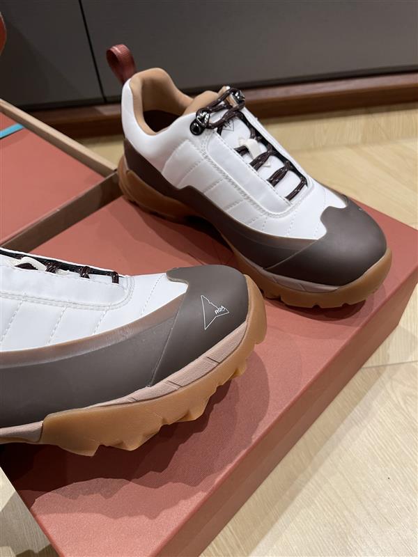 2025112815365753 380